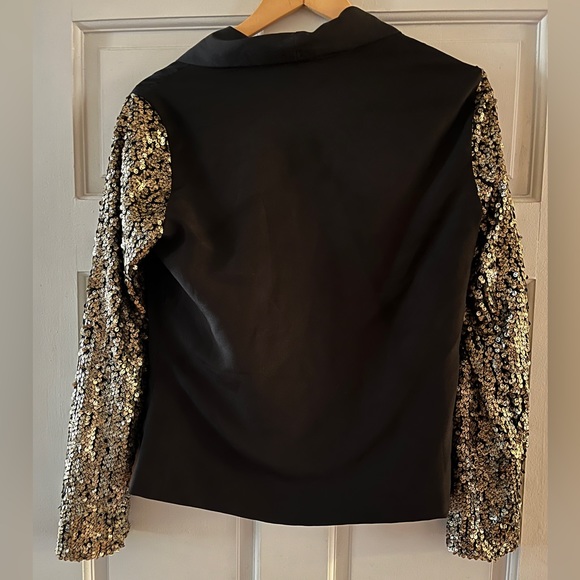 sequin coat black and gold size medium - Picture 2 of 4